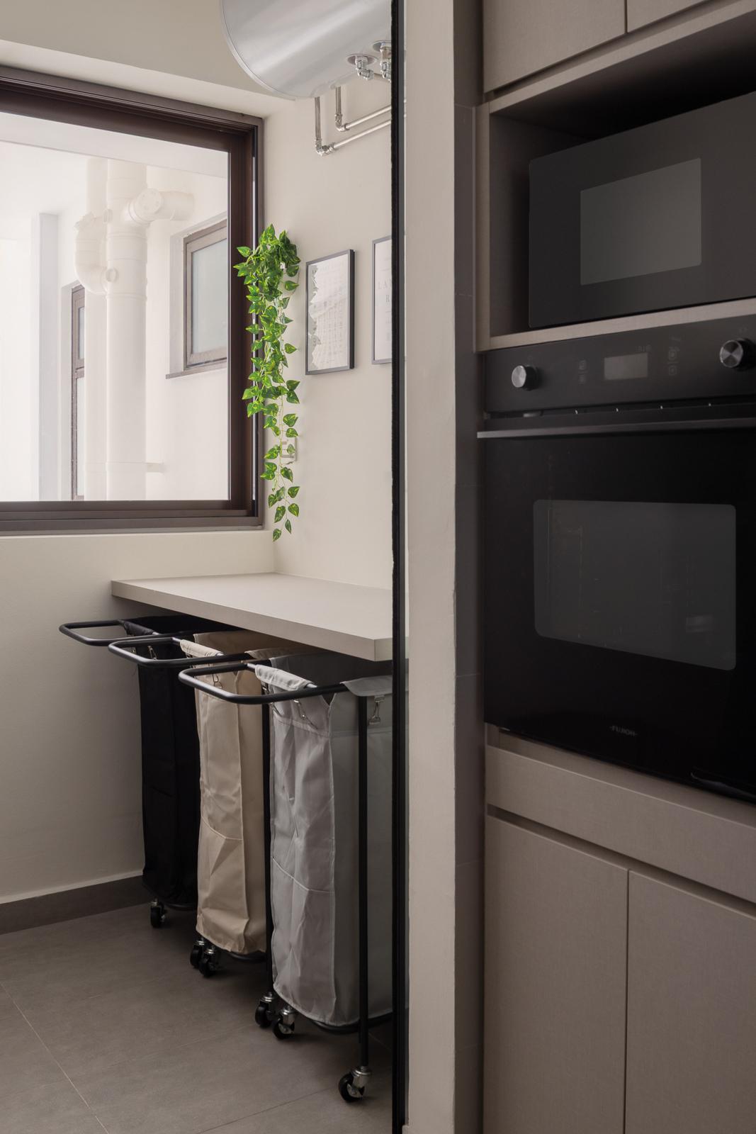 Modern Service Yard with Countertop and Washing Machine
