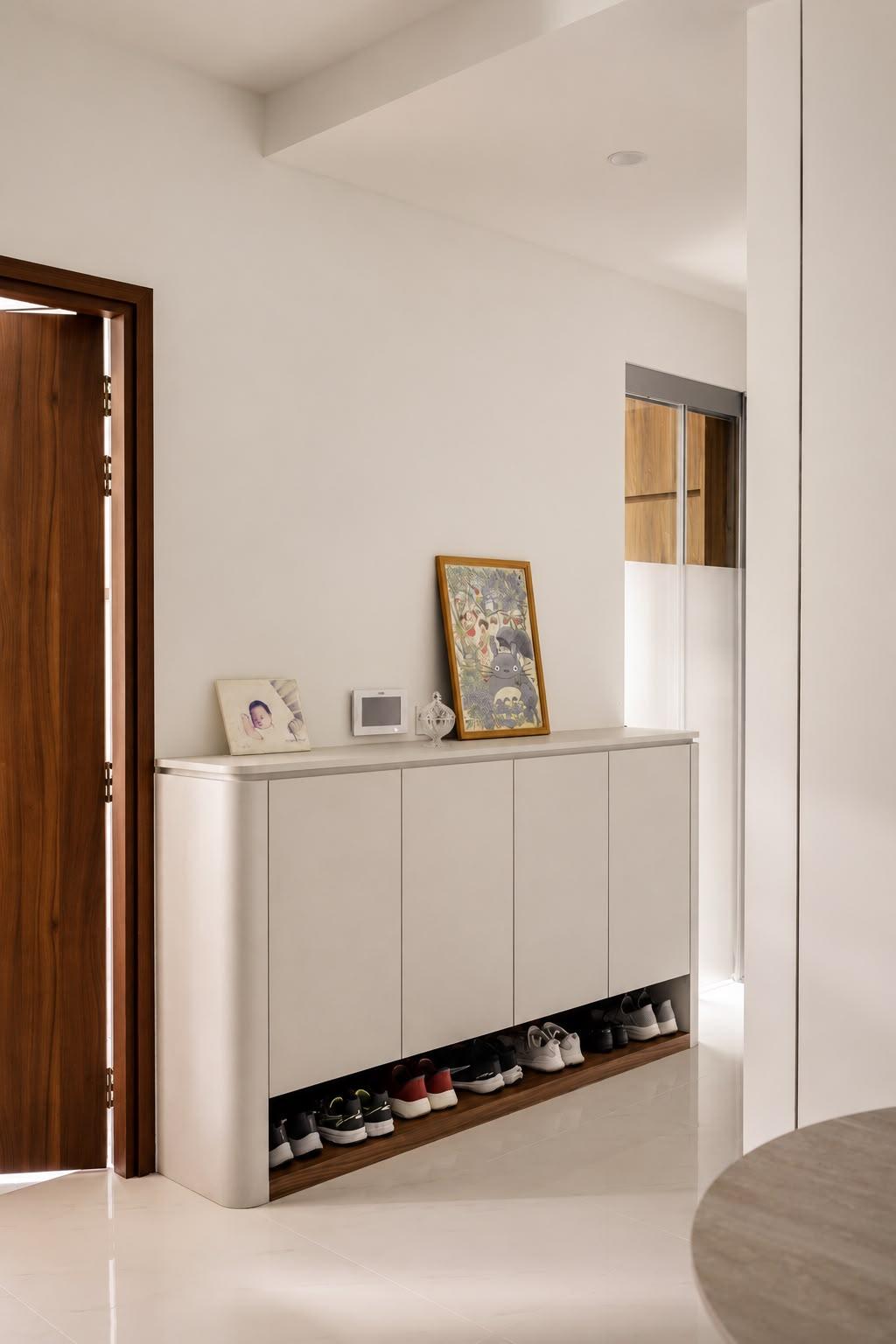 Contemporary Foyer with Drop Ceiling and Shoe Rack