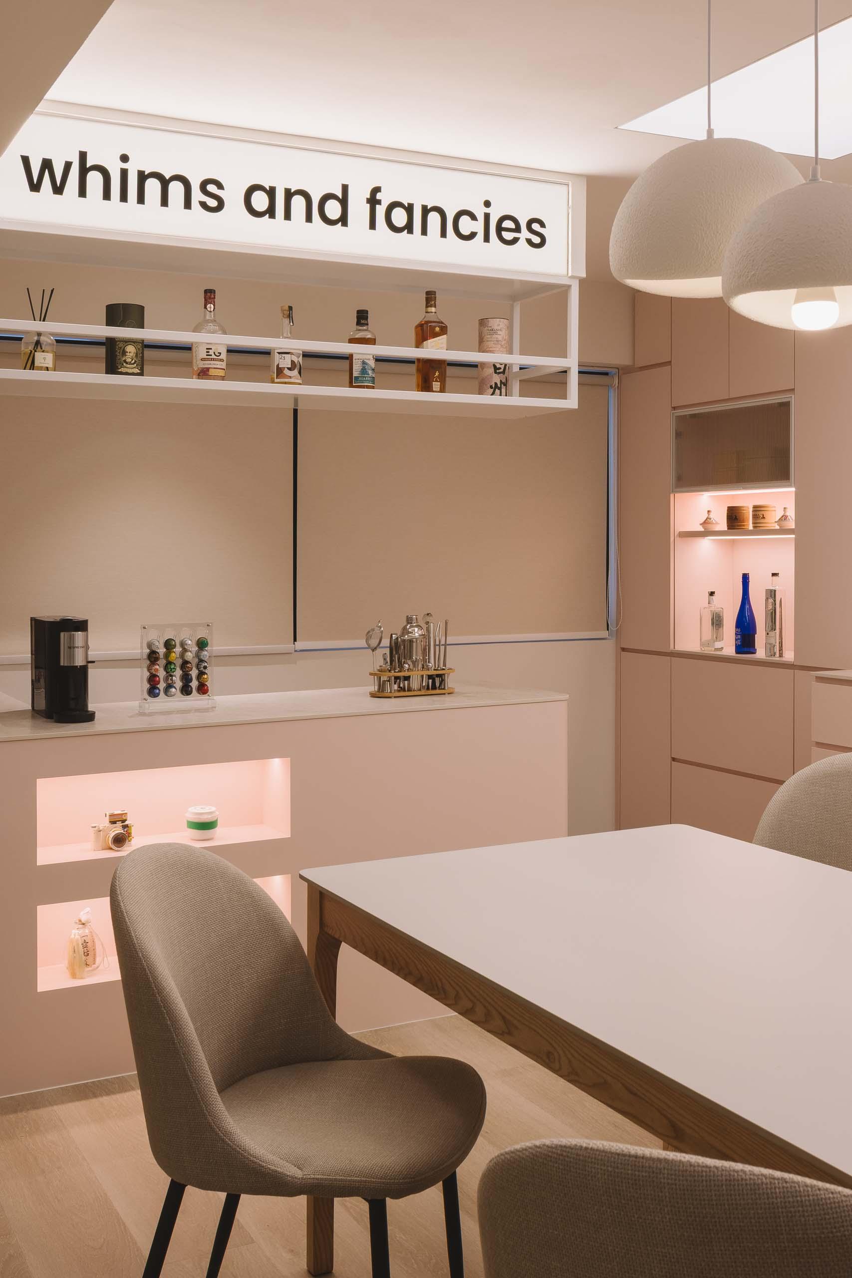 Contemporary Kitchen with Countertop and Kitchen Island