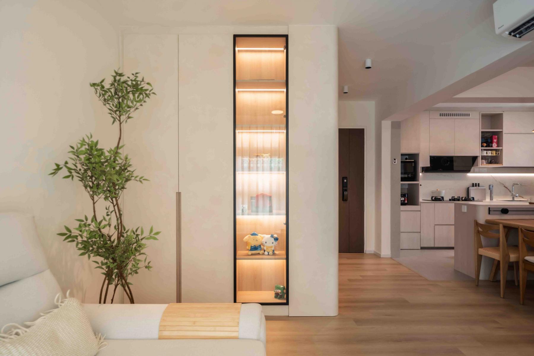 Asian Entryway with Mirror and Shoe Rack