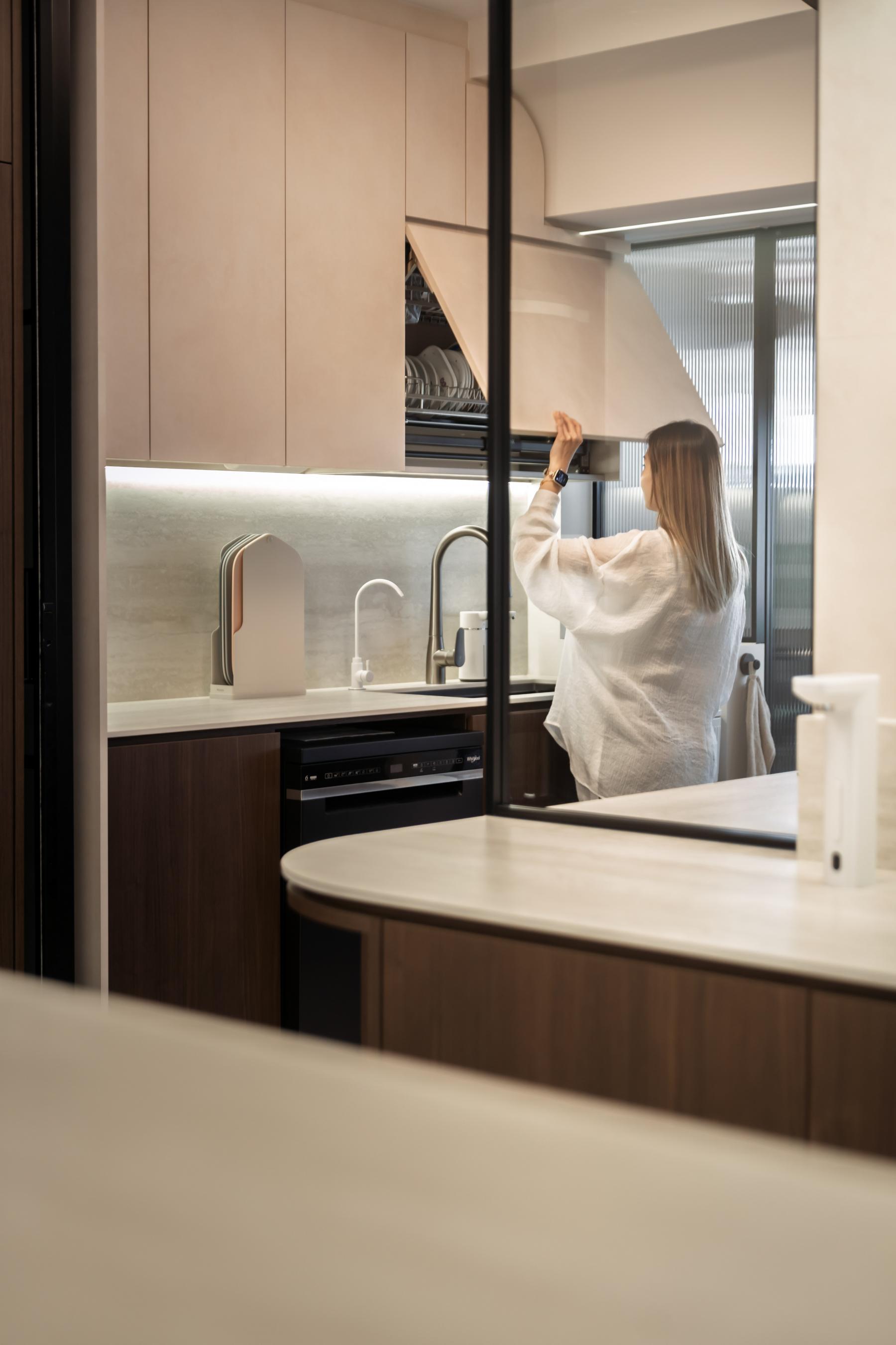 Modern Kitchen with Cupboard and Breakfast Counter