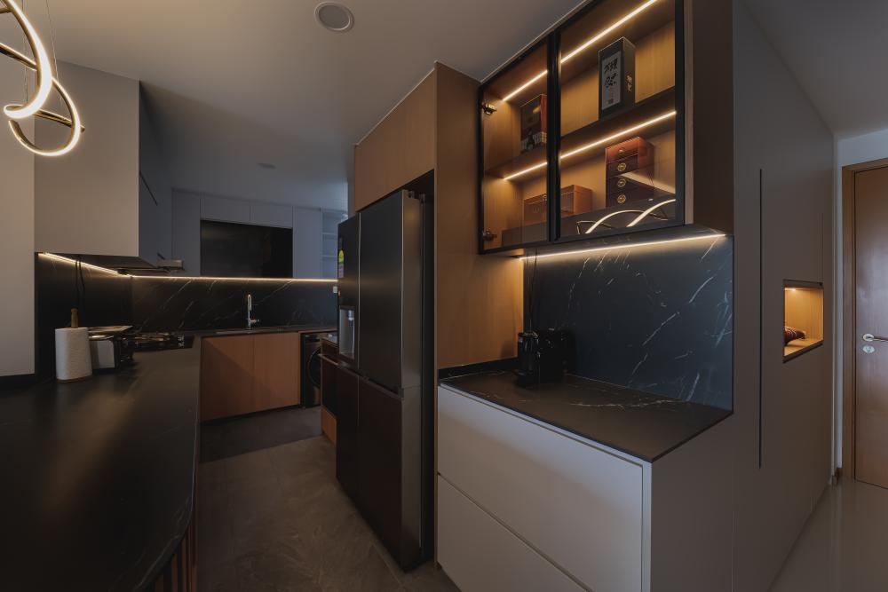 Resale 3 Bredroom Condo @ Oasis Garden
