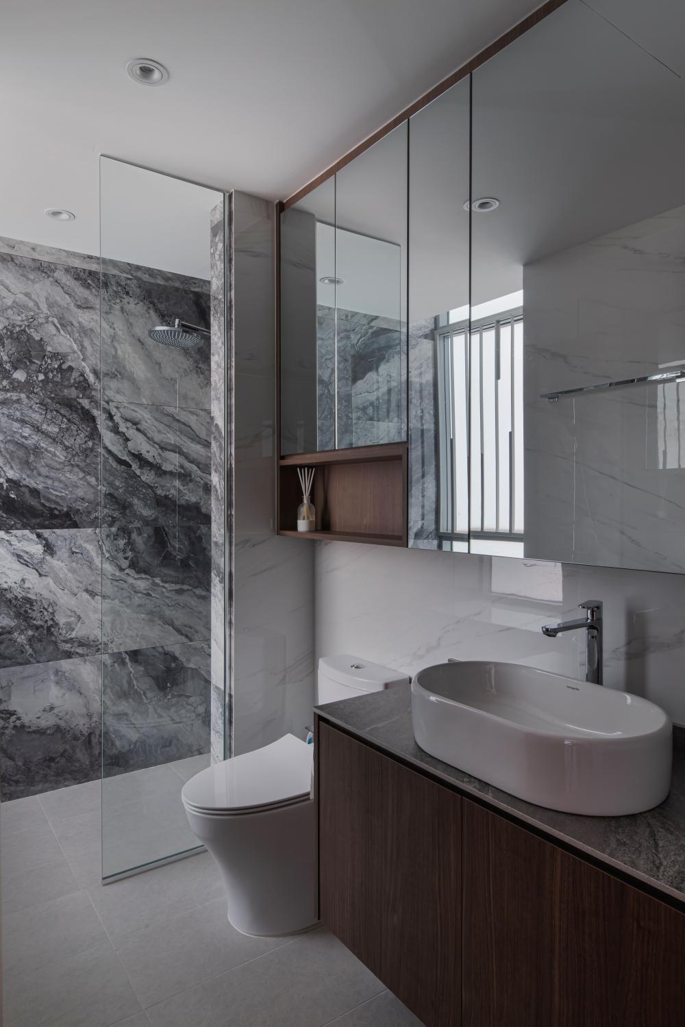 Resale 3 Bredroom Condo @ Oasis Garden