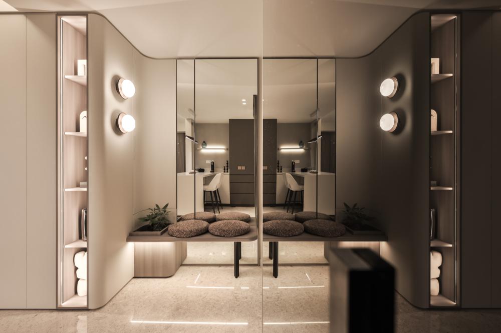 Condominium at 46 Lakeside Dr