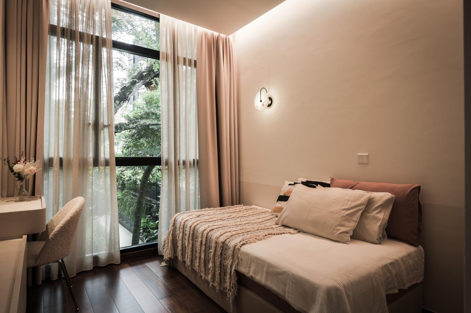 Modern Bedroom with Lighting and Dressing Table