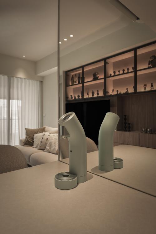 Modern Home Bar at Condominium at 5 Derbyshire Rd