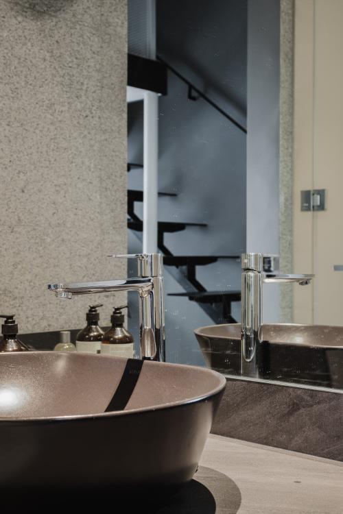 Minimalist Bathroom at Condominium at Hillview Rise, The Hillier