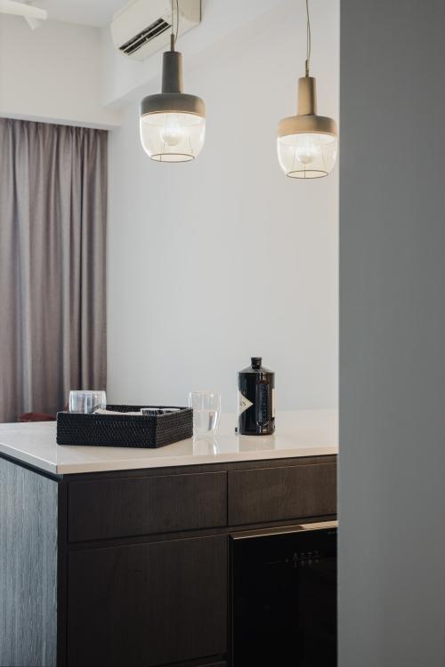 Minimalist Home Bar at Condominium at Hillview Rise, The Hillier