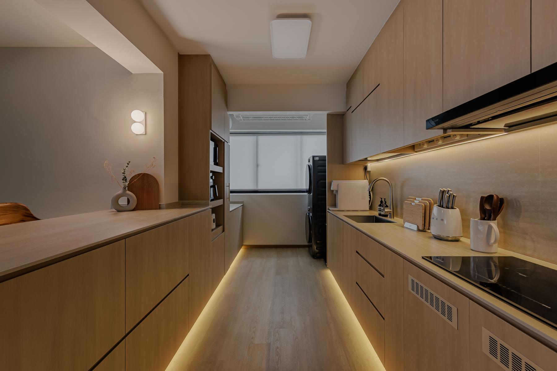 Minimalist Kitchen with Wood Flooring and Kitchen Window