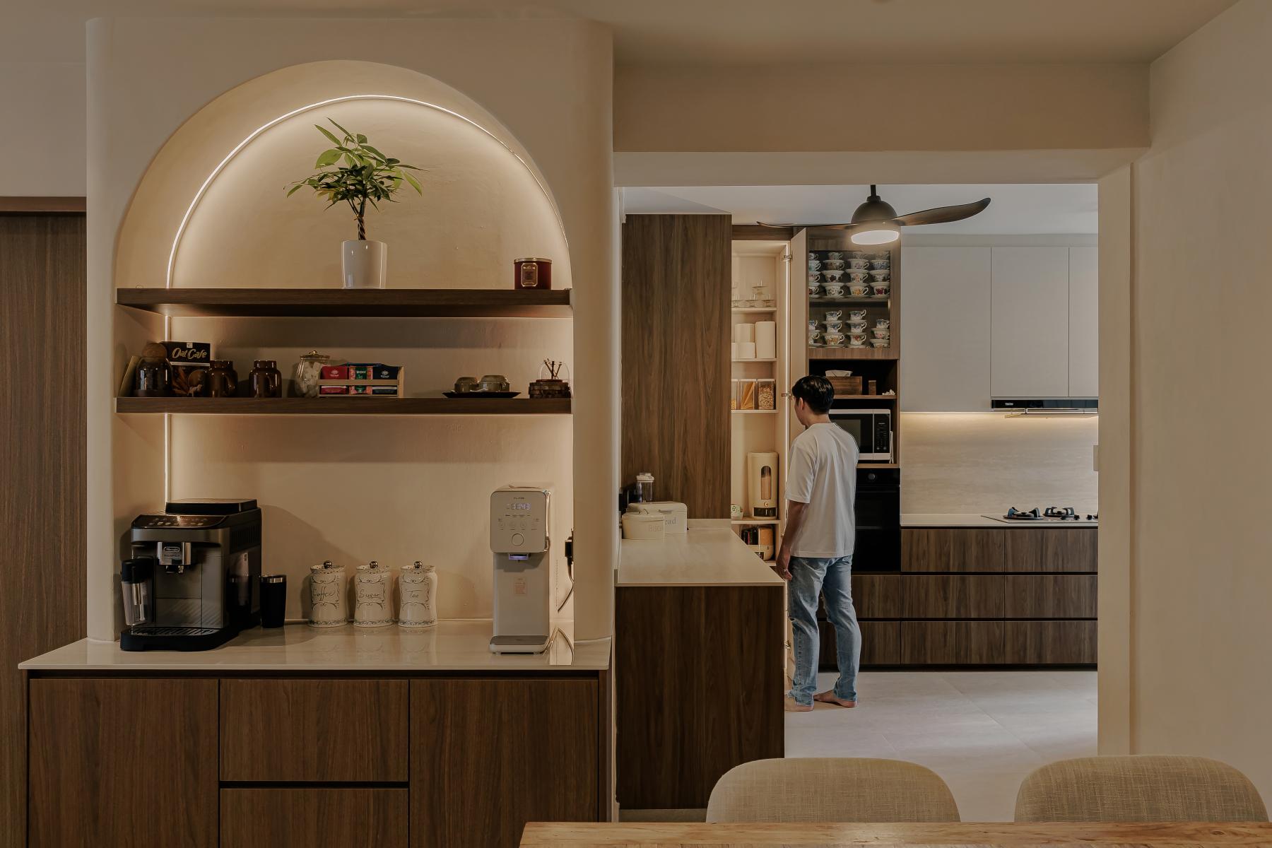 Contemporary Kitchen with Countertop and Homogeneous Tiles