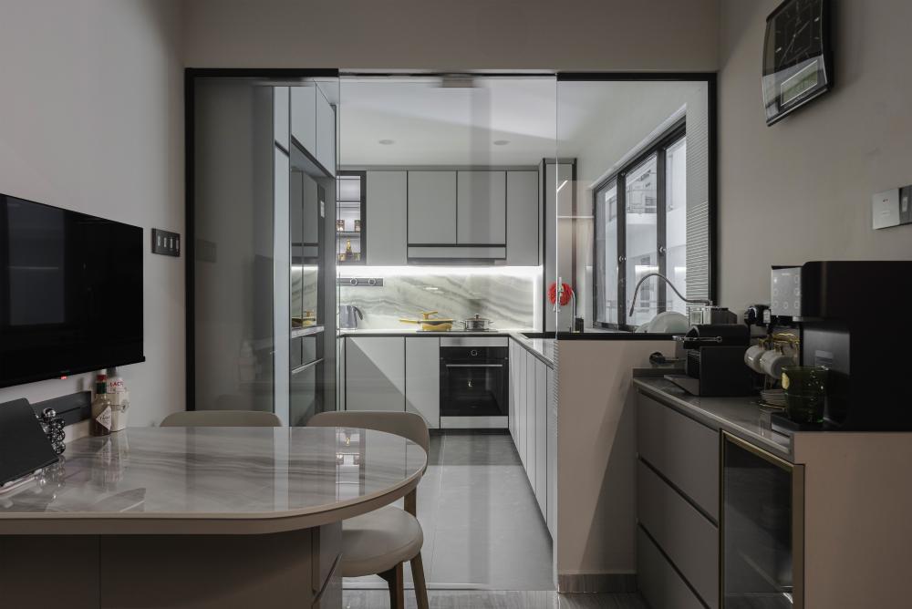 652B Jurong West