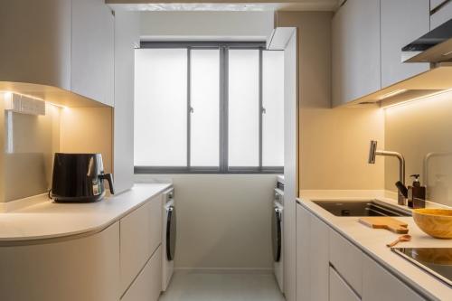 Minimalist Service Yard at 605C Tampines St 61