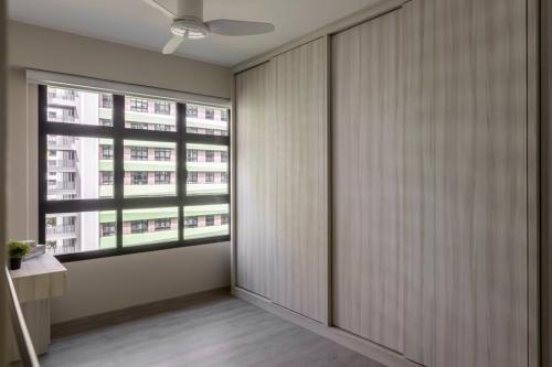 Minimalist Bedroom at 605C Tampines St 61