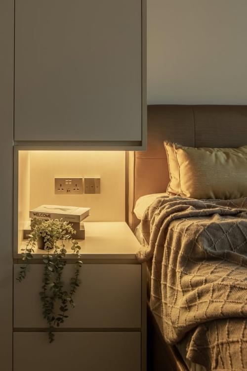 Scandinavian Bedroom at Fernvale Vines