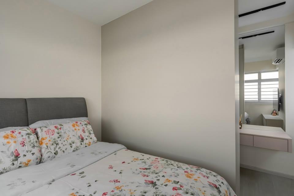 Modern Bedroom with Bedroom Dresser and Queen Bed