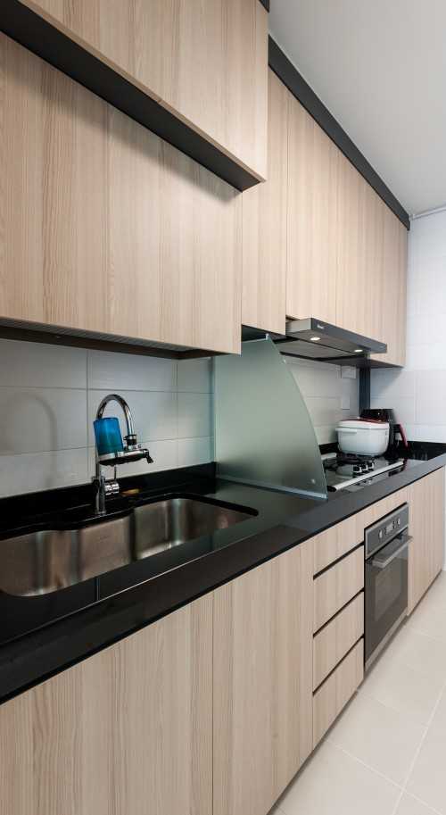 Contemporary Kitchen at Choa Chu Kang