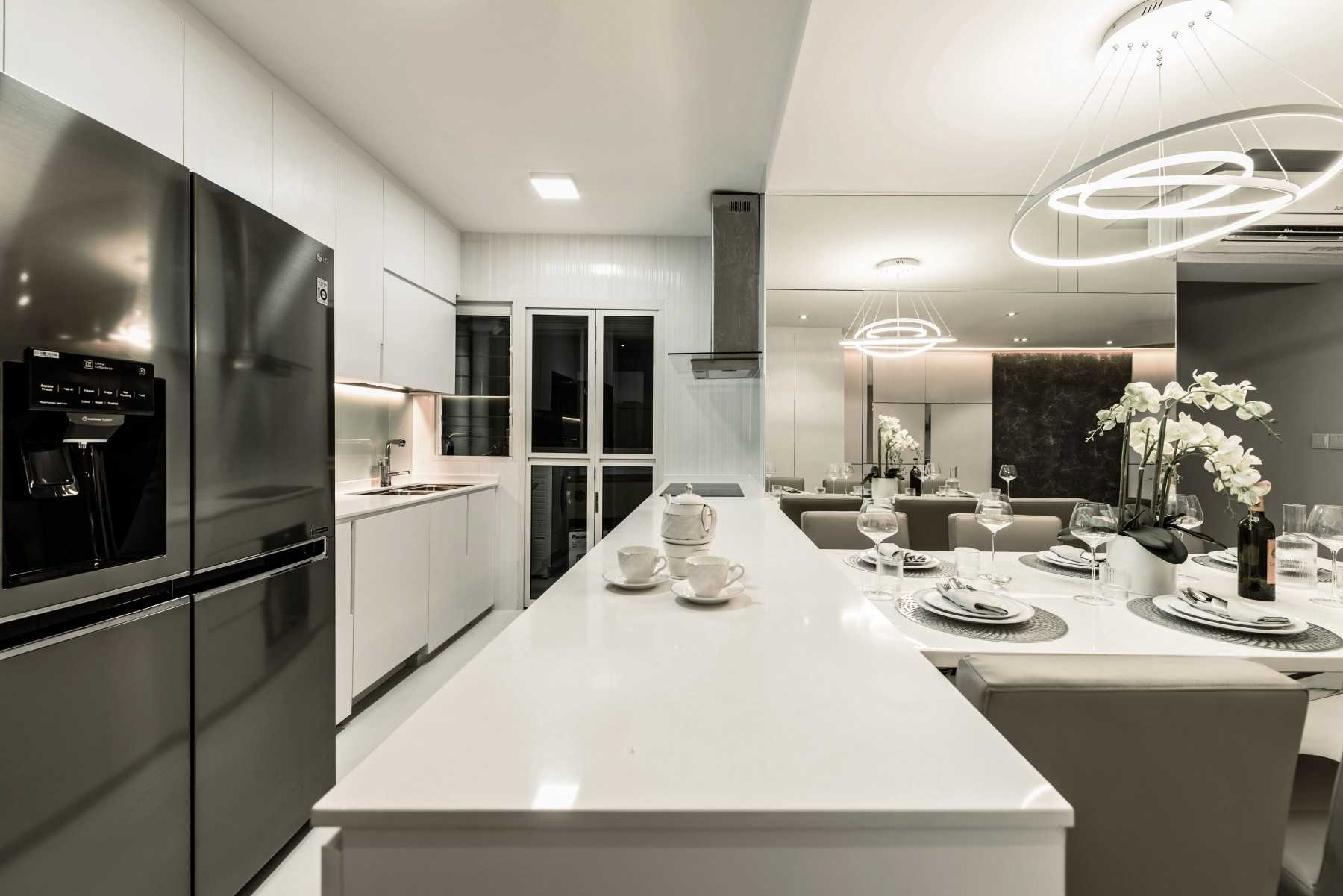 Modern Kitchen with Countertop and Kitchen Window