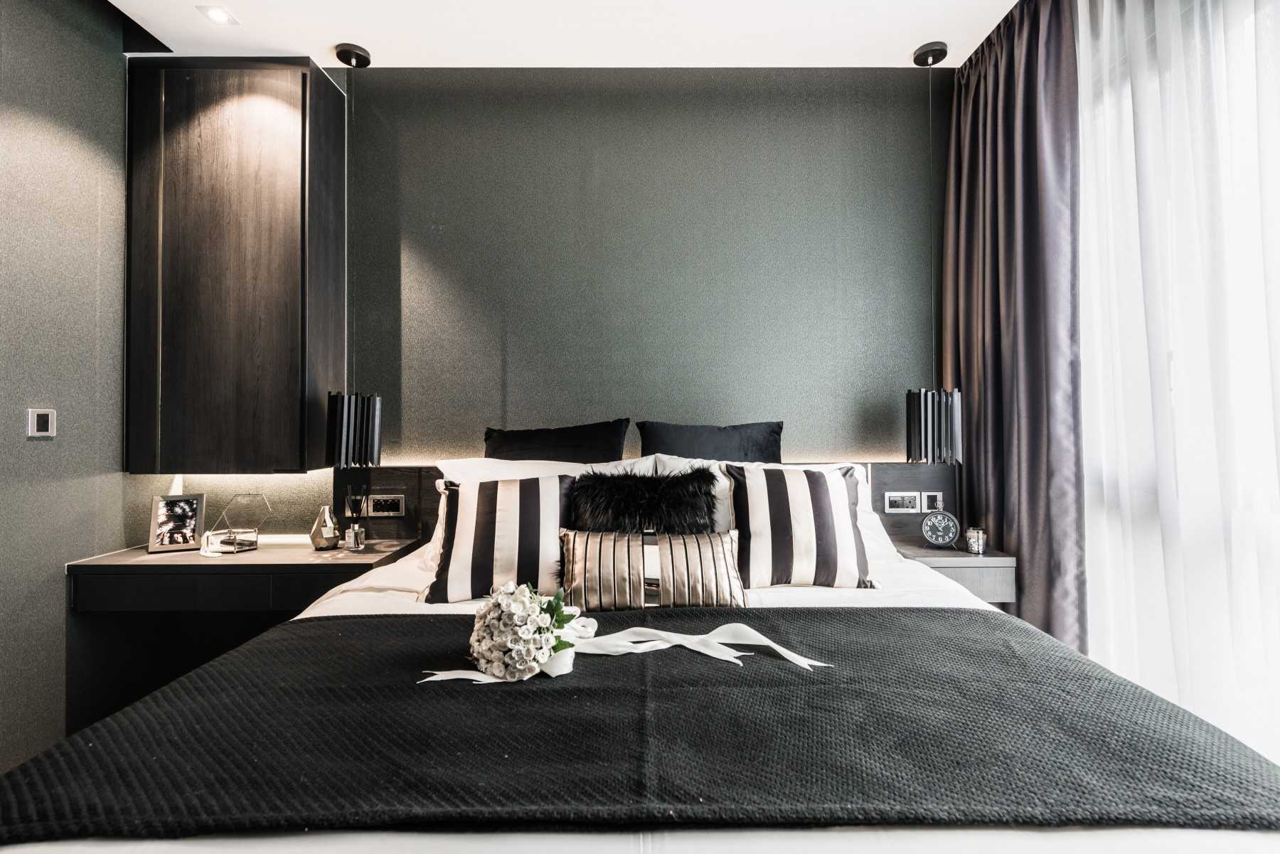 Eclectic Bedroom with Built-in Bed and Closet