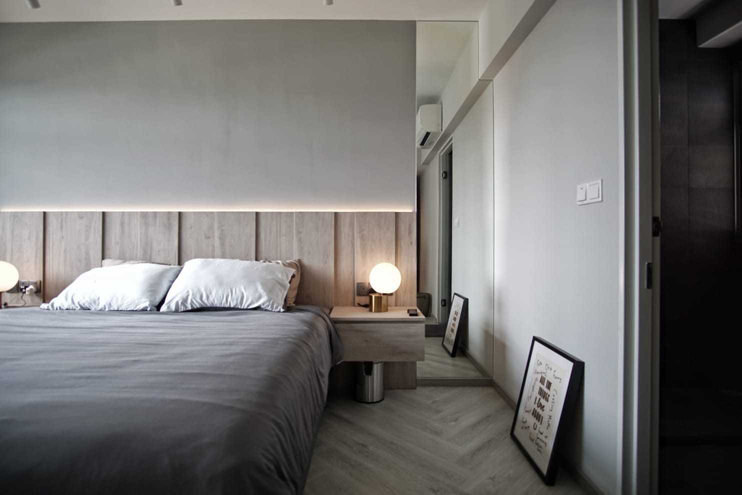 Minimalist Bedroom with Parquet Floor and Marble Floor