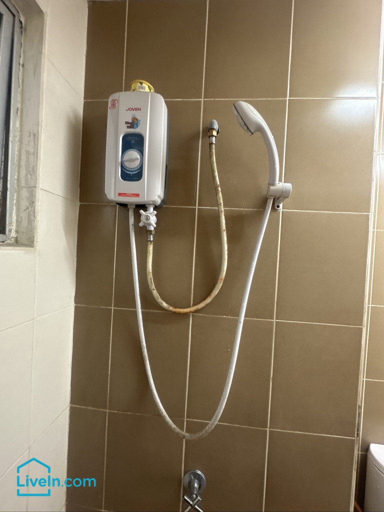 The Arc Middle Room | Cyberjaya, Selangor Room For Rent | LiveIn