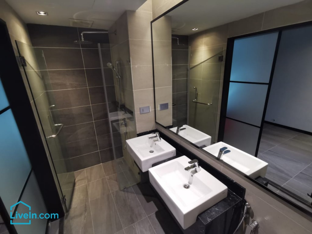 M101 Dang Wangi Studio Unit Kuala Lumpur Room For Rent LiveIn