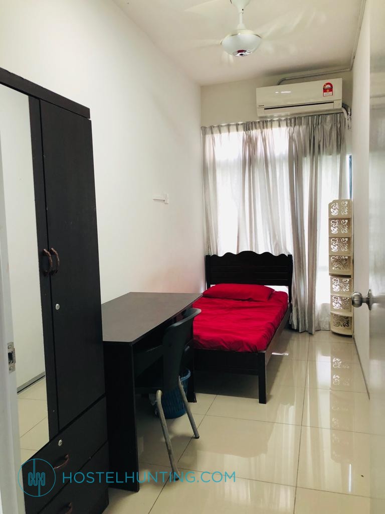 Dk Senza Small Room 1 Subang Jaya Selangor Room For Rent Livein