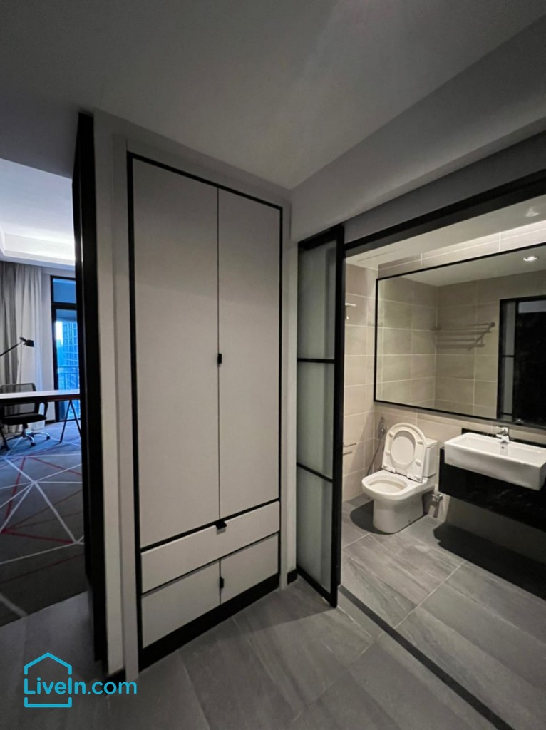 M101 Dang Wangi Studio Unit Kuala Lumpur Room For Rent LiveIn