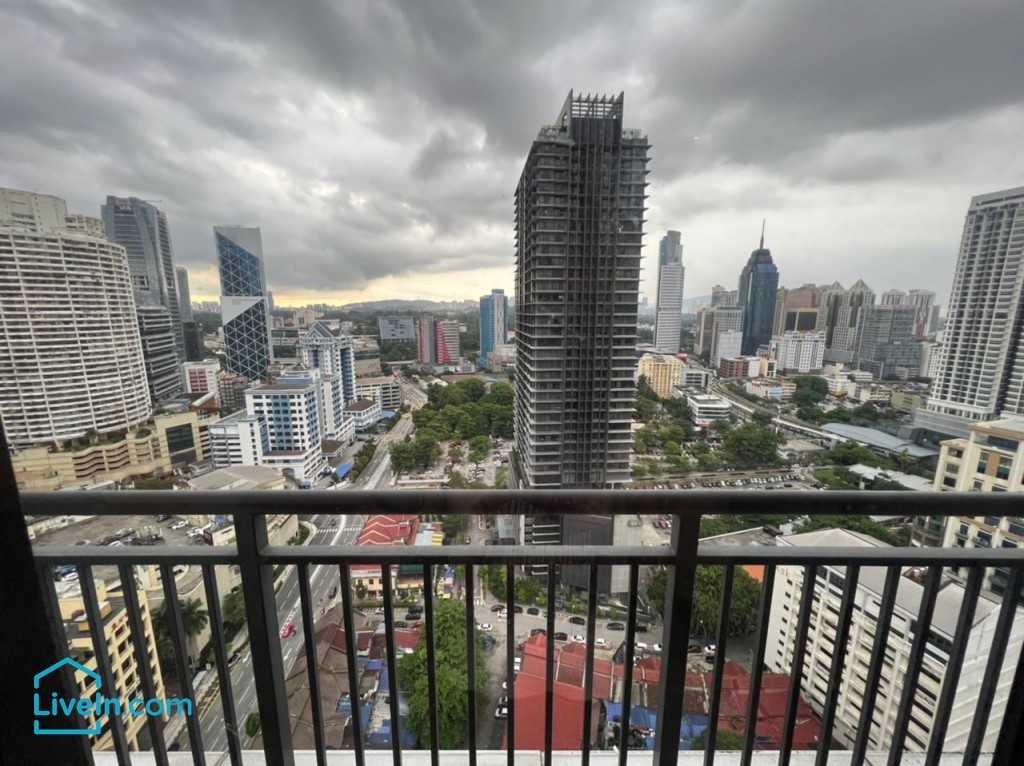 M101 Dang Wangi Studio Unit Kuala Lumpur Room For Rent LiveIn