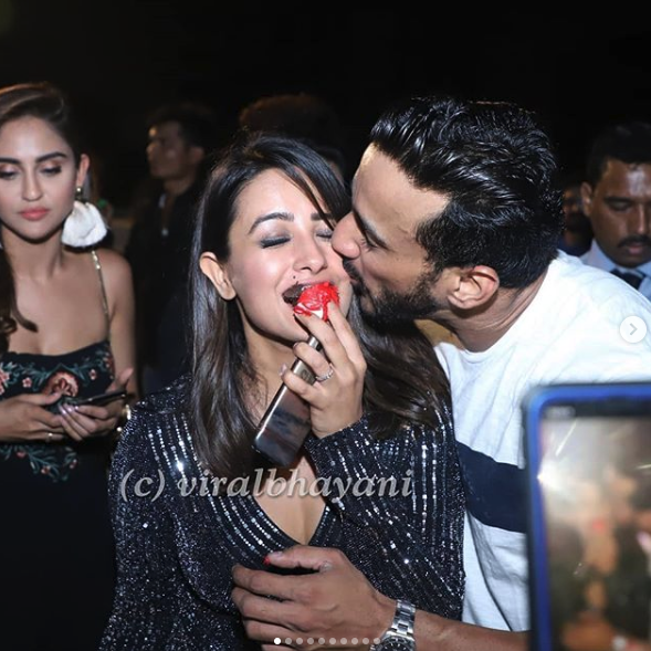 Viral Bhayani