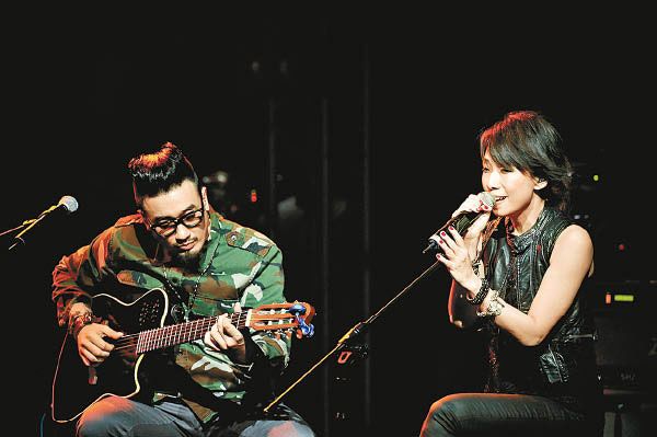 林憶蓮林憶蓮和恭碩良8年情告吹 「我們決定各自走向各自的人生」