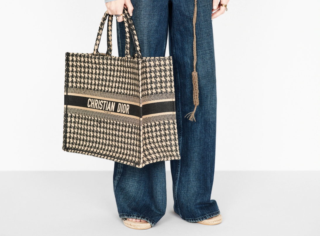 DIOR-BOOK-TOTE包