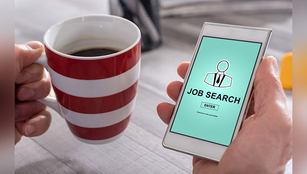 Priya-Nov-2019-Indeed-commissioned-content-attracting-great-job-candidates-job-search-123RF
