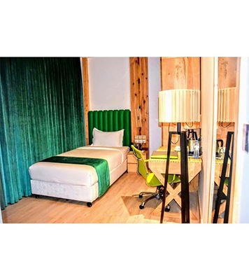 Buy Grace Cox Smart Hotel 1 Night Package For Single Occupency Online