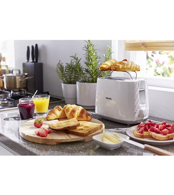 Philips HD2582/00 830-Watt 2-Slice Pop-up Toaster White