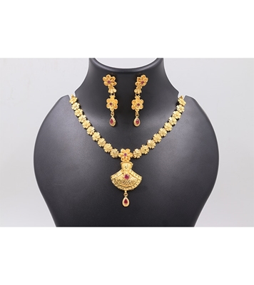 Buy Women's Stylish Jewelry Set Online 