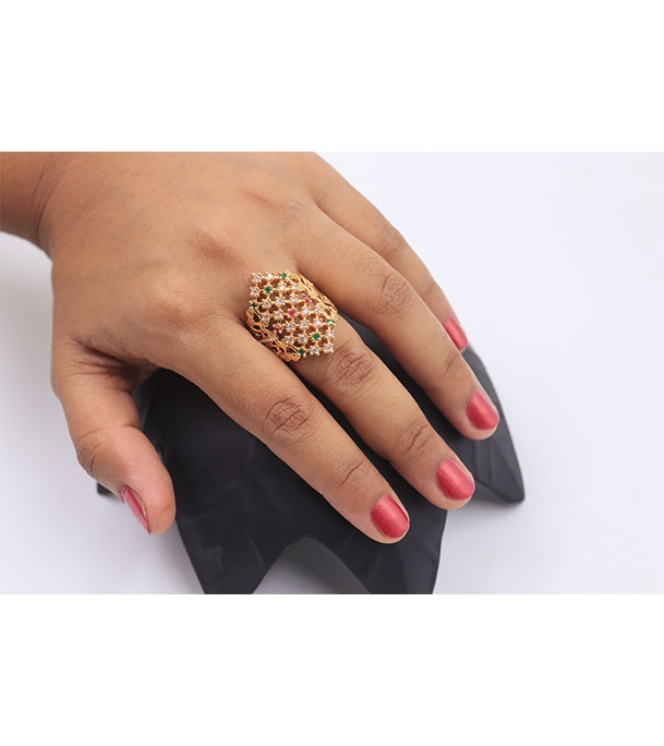 Buy Women's Stylish Finger Ring Online 