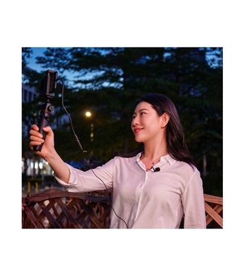 Picture of BOYA BY-M2 Clip-on Lavalier Microphone for iOS Devices