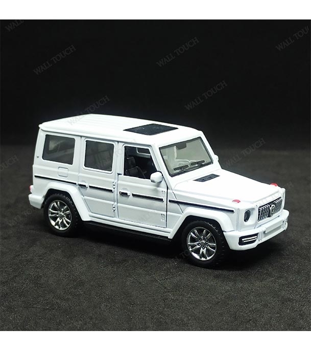 Picture of Kid's Full Metal Body Heavy Weighted Pull And Back Car