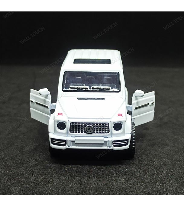 Picture of Kid's Full Metal Body Heavy Weighted Pull And Back Car