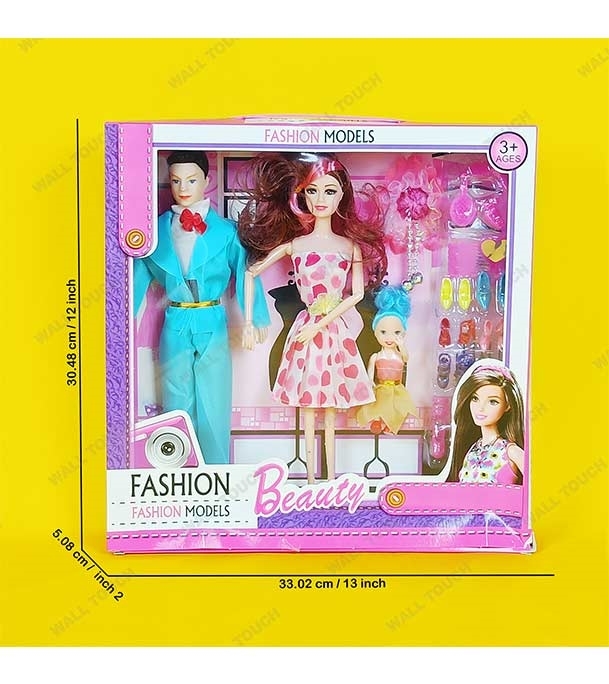 Picture of Kid's Beauty Fashion Model Wonderful Toy With Accessories