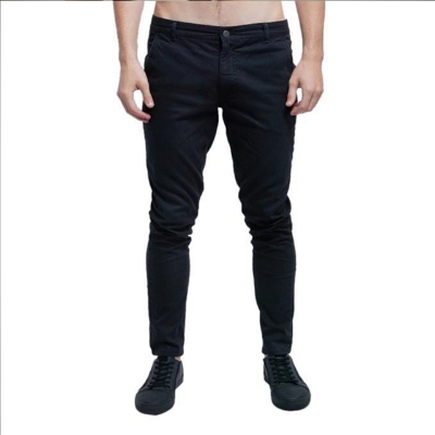 Picture of Men’s Slim-Fit Chino Gabardine Pants Deep Black