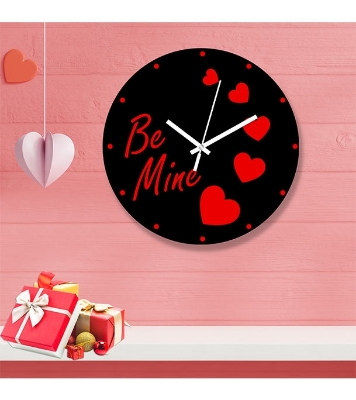 Picture of Valentine Thematic Wooden Board Wall Clock