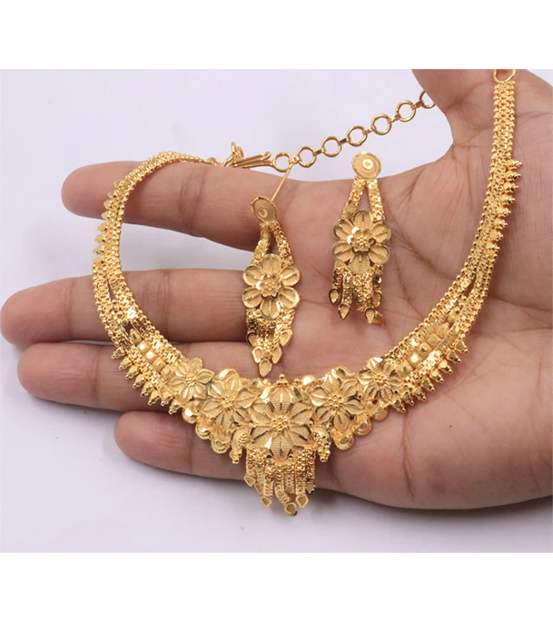 Buy Women's Stylish Nacklace  at Best Price In Bangladesh
