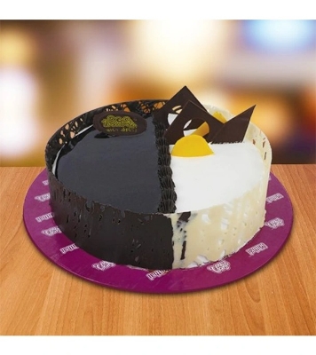 Picture of Premium White & Black Forest Cake 500 gm