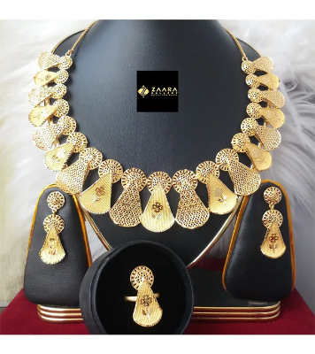 Picture of Forming Gold Plated 1.5 Gram Gold Color Polish  Necklace Set With Earrings, Finger Ring- 1 Pieces For Women