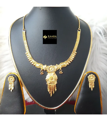 Picture of Forming Gold Plated 1.5 Gram Gold Color Polish Necklace Set With Earrings