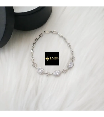 Buy Diamond Cut AD Stone Bracelet For Girls 