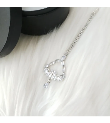 Buy Stylish & Fashionable Tikli For Girls & Women- 1 Piece at Best Price In Bangladesh