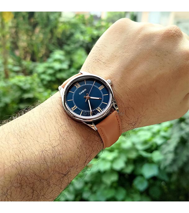 Buy Casio Enticer Silver Belt Watch MTP-V005L-2B5UDF Online