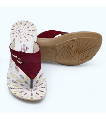 Picture of Ajanta Royalz Women's Sandals - Cherry